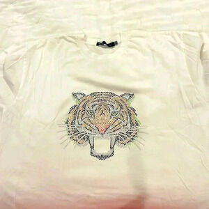 JET t shirt pre loved boxy style size M/L